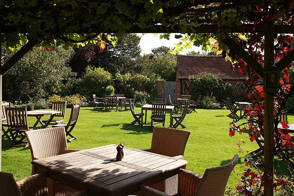 The Royal Oak, Yattendon Frilsham Dış mekan fotoğraf